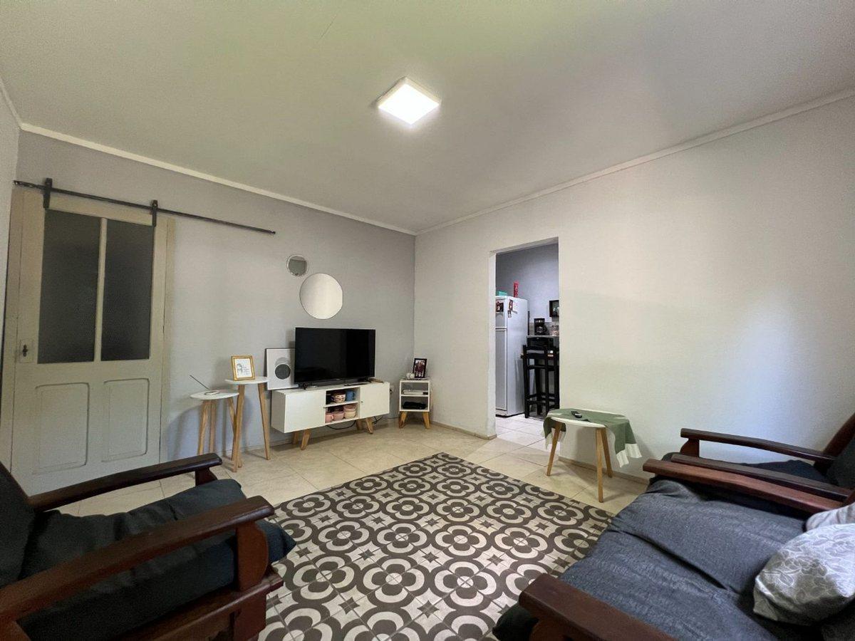 Foto de VENTA / CASA 3DORM / AMPLIO PATIO, imagen 1