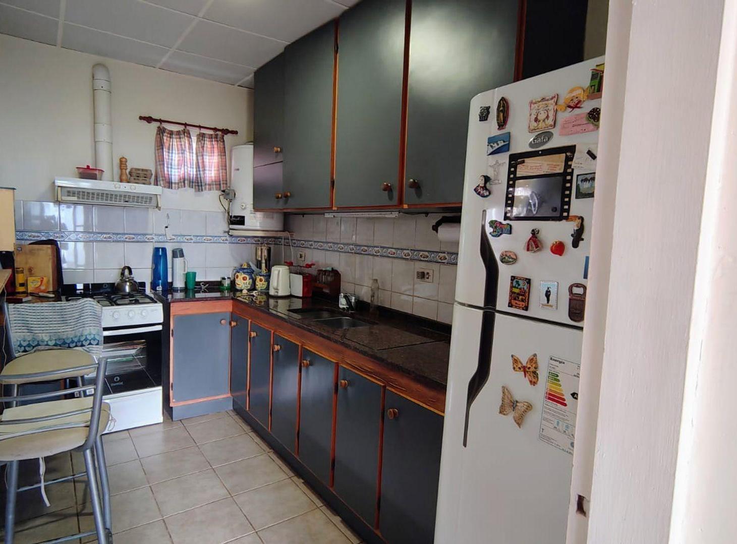 Foto de VENTA/CASA 3 DORMITORIOS/ PILETA Y MUCHO VERDE, imagen 4