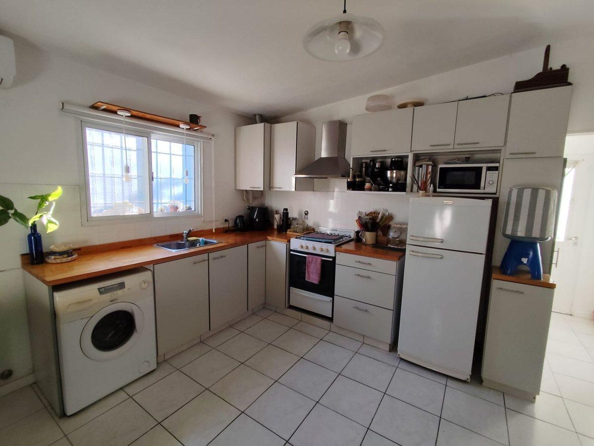 Foto de VENTA/ CASA FAMILIAR Y DPTO INTERNO /A. CREDITO, imagen 3