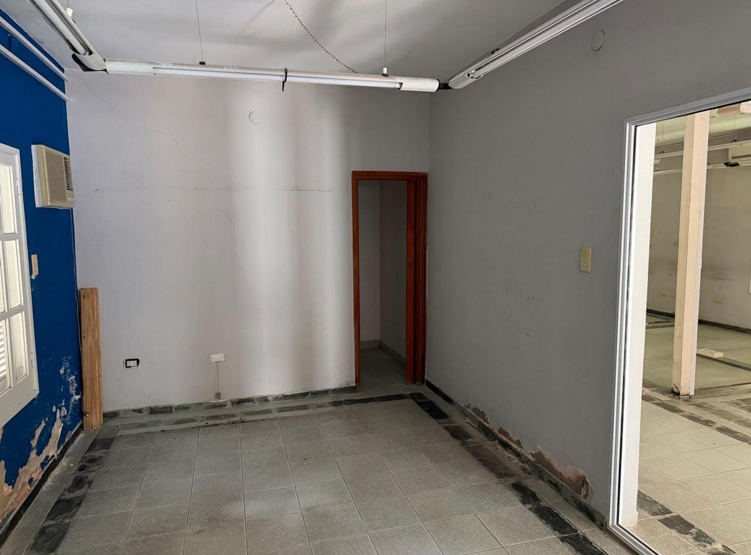 Foto de VENTA / LOCAL/IDEAL CONSULTORIOS MEDICOS U OFICINA, imagen 5