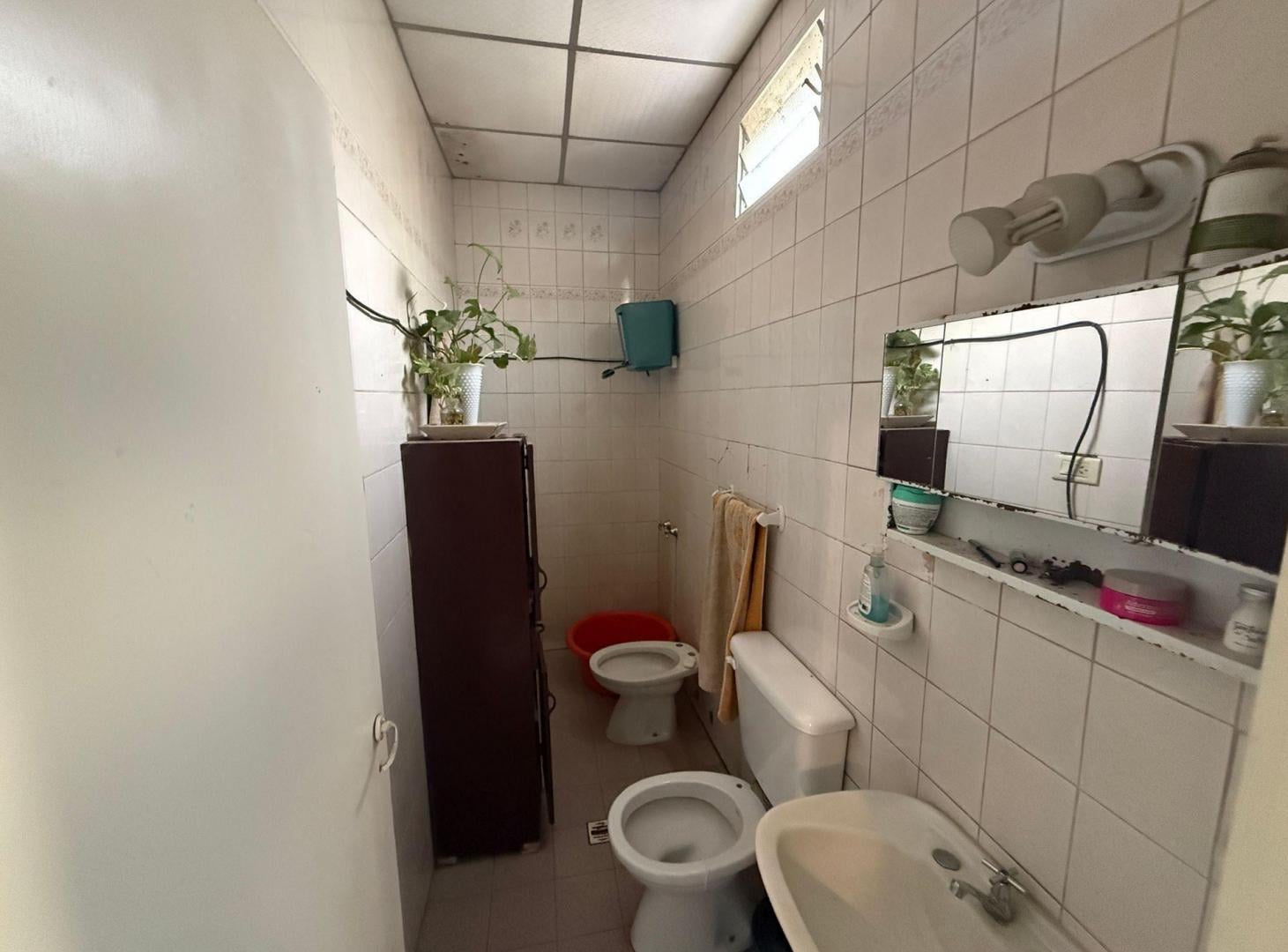 Foto de VENTA/ CASA/ 1 DORMITORIO/ PATIO, imagen 5