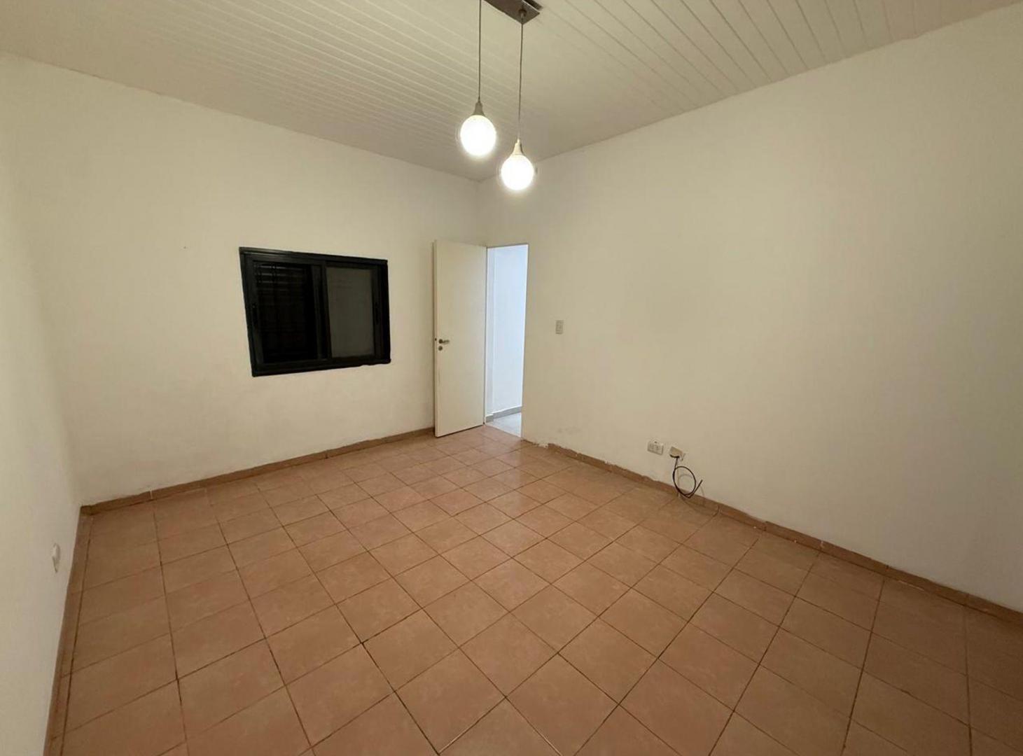 Foto de VENTA/CASA CON PILETA/BELLA ITALIA/CREDITO HIP., imagen 5
