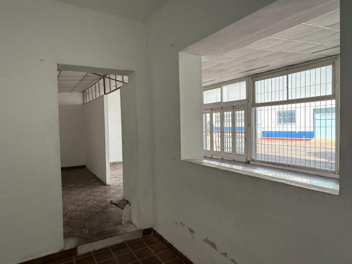 Foto de VENTA/LOCAL/DEPOSITO/RAFAELA, imagen 2
