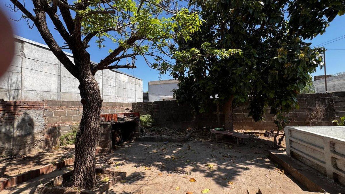 Foto de VIVIENDA 2 DORMITORIOS/PATIO/GARAGE A RECICLAR, imagen 1