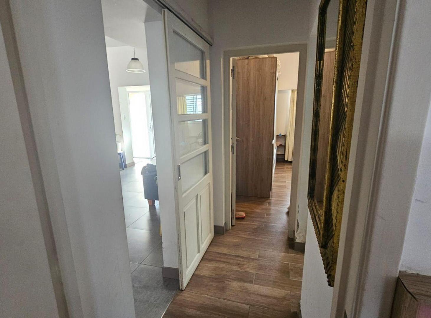 Foto de VENTA/CASA/2 DORM/TODOS LOS SERVICIOS/B°9 DE JULIO, imagen 1
