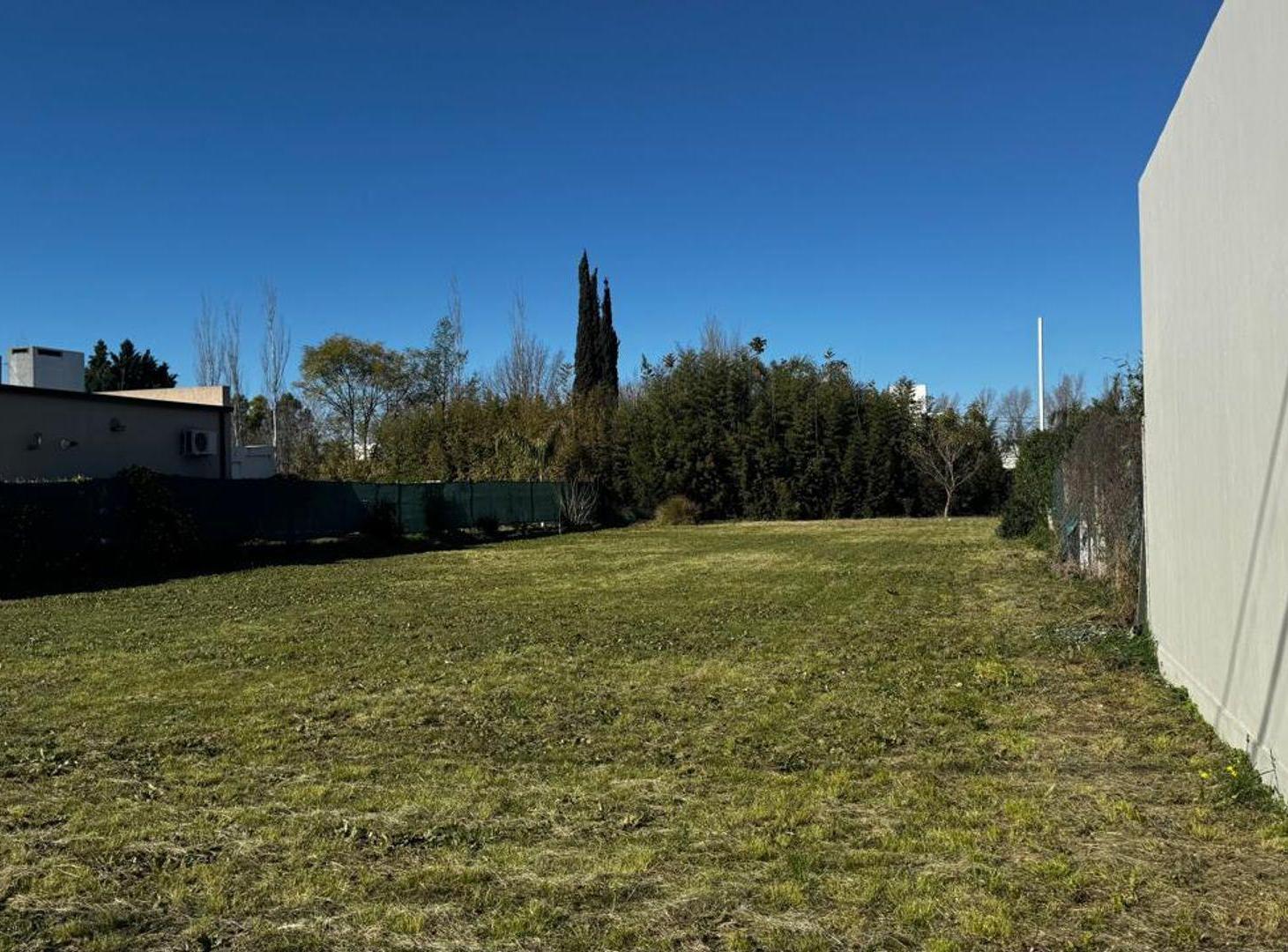 Foto de VENTA TERRENO/ ESCRITURABLE/ MEJORAS/ RESIDENCIAL, imagen 3
