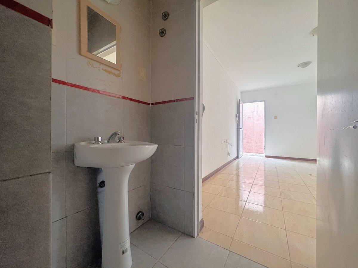Foto de VENTA/ DEPARTAMENTO/ 1 DORMITORIO/ VILLA ROSAS, imagen 3