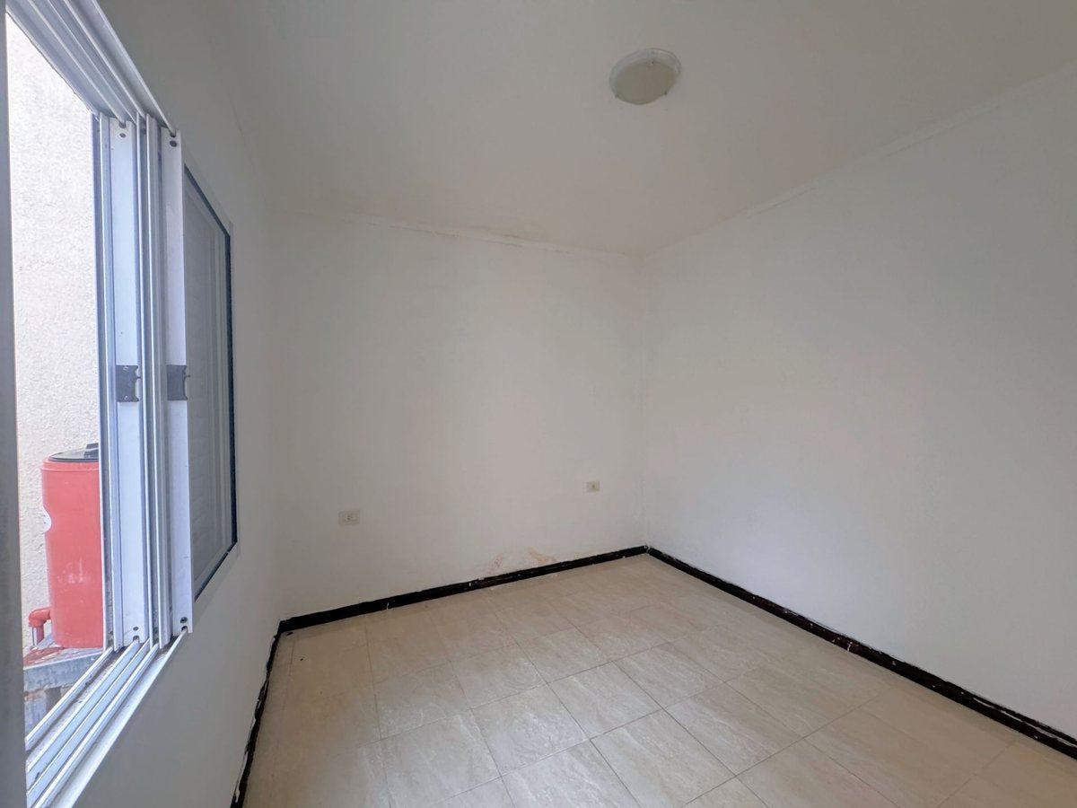 Foto de VENTA/ DEPARTAMENTO/ 1 DORMITORIO/ VILLA ROSAS, imagen 1