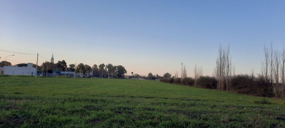 Foto de REMAX VENDE TERRENO EN PRESIDENTE ROCA, imagen 4