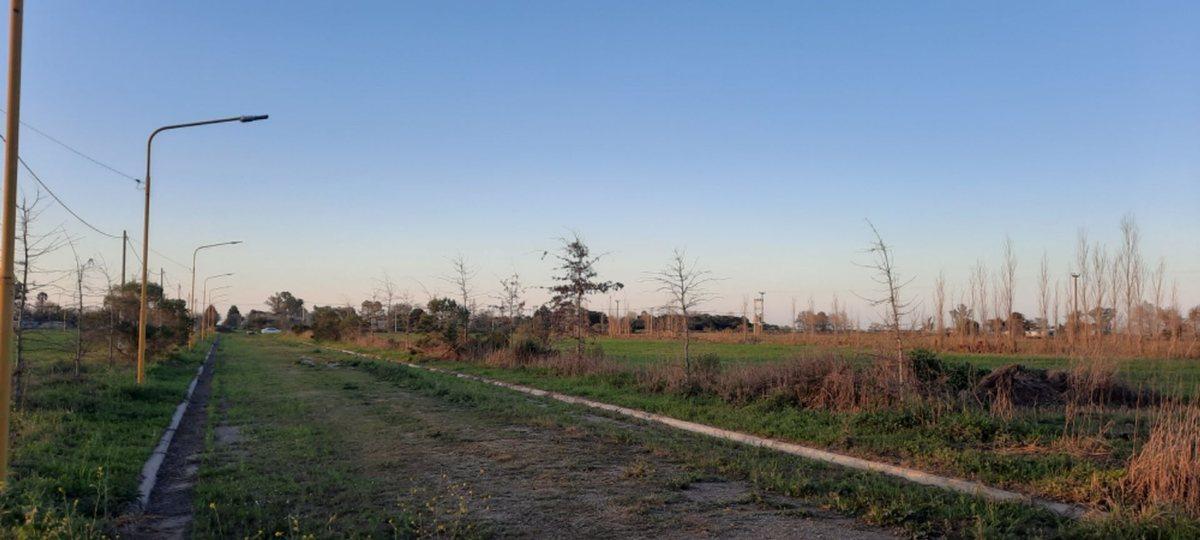 Foto de REMAX VENDE TERRENO EN PRESIDENTE ROCA, imagen 1
