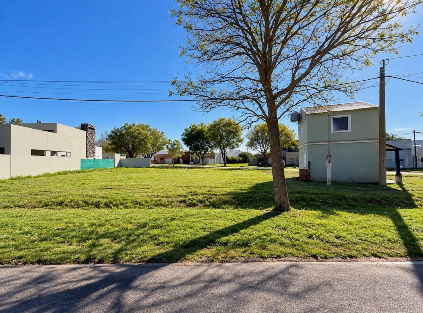 Foto de VENTA/ LOTE CON CASA/ PASEO DEL ESTE/ RAFAELA, imagen 4
