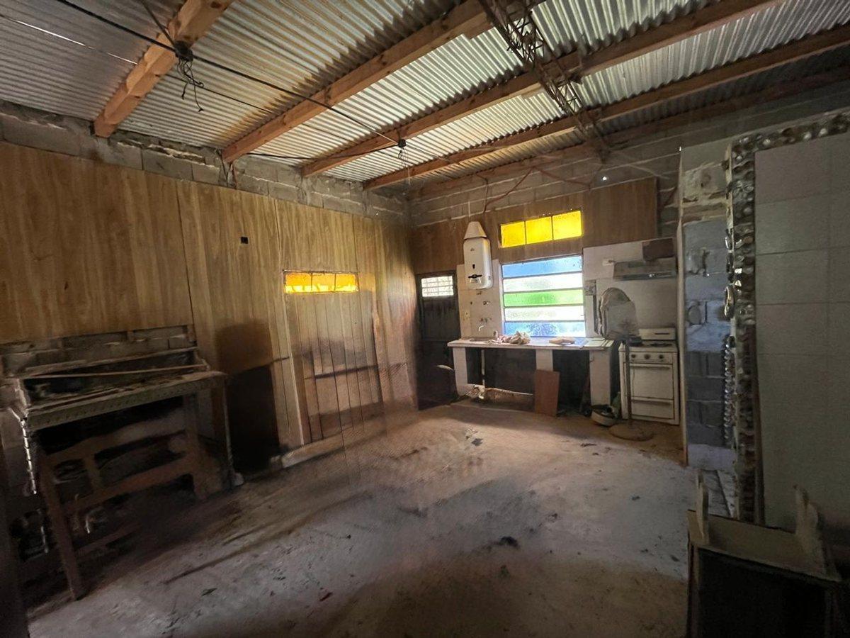 Foto de VENTA/OPORTUNIDAD/CASA EN SUSANA/AMPLIO TERRENO, imagen 5