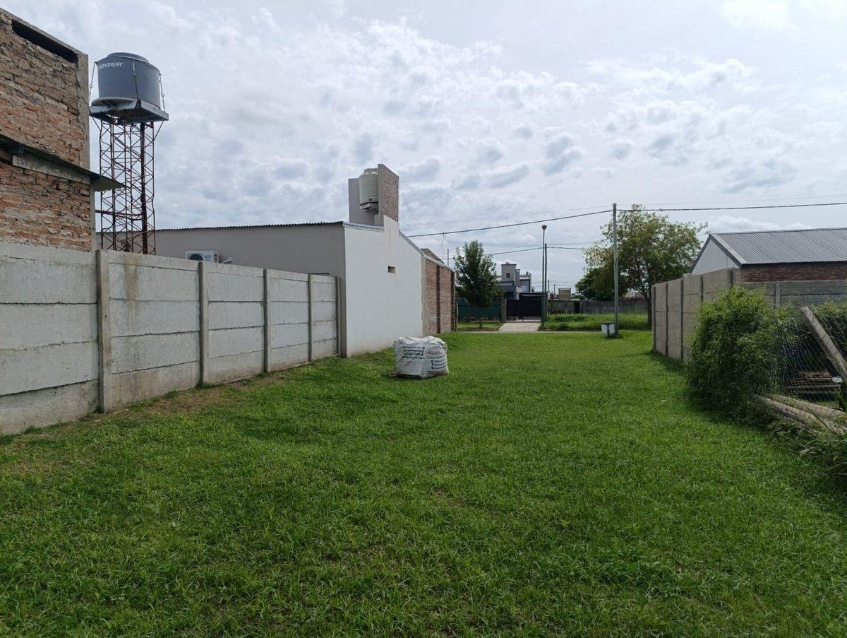 Foto de VENTA/ LOTE/ BARRIO MORA., imagen 2