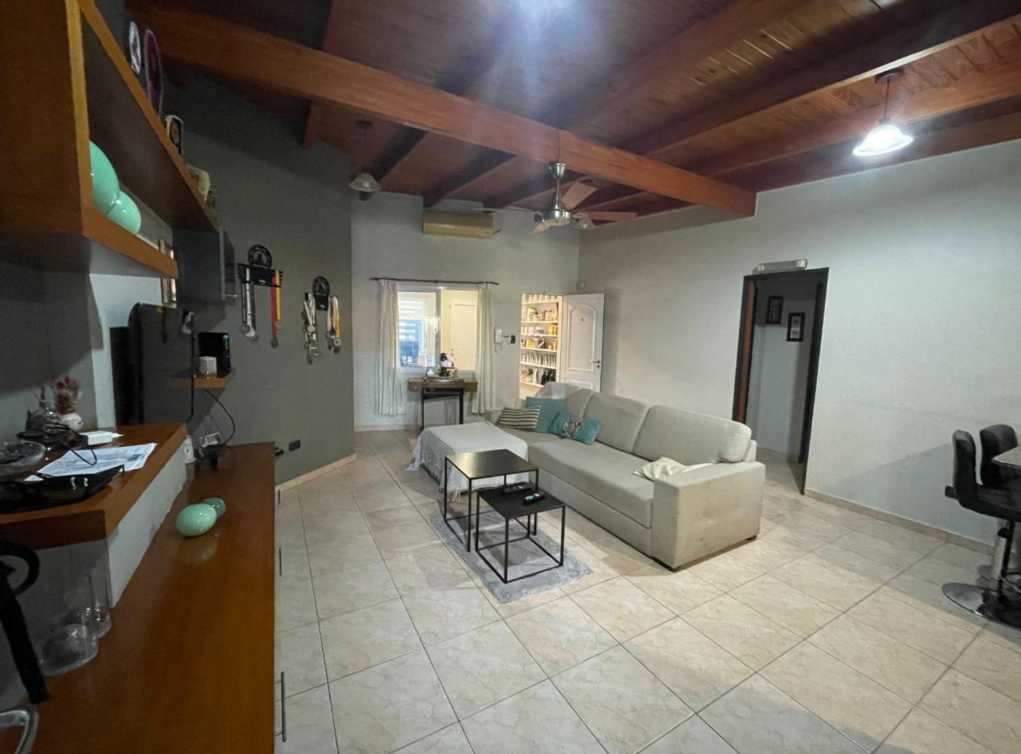 Foto de CASA EN VENTA/ BARRIO PIZZURNO/ OPORTUNIDAD, imagen 3