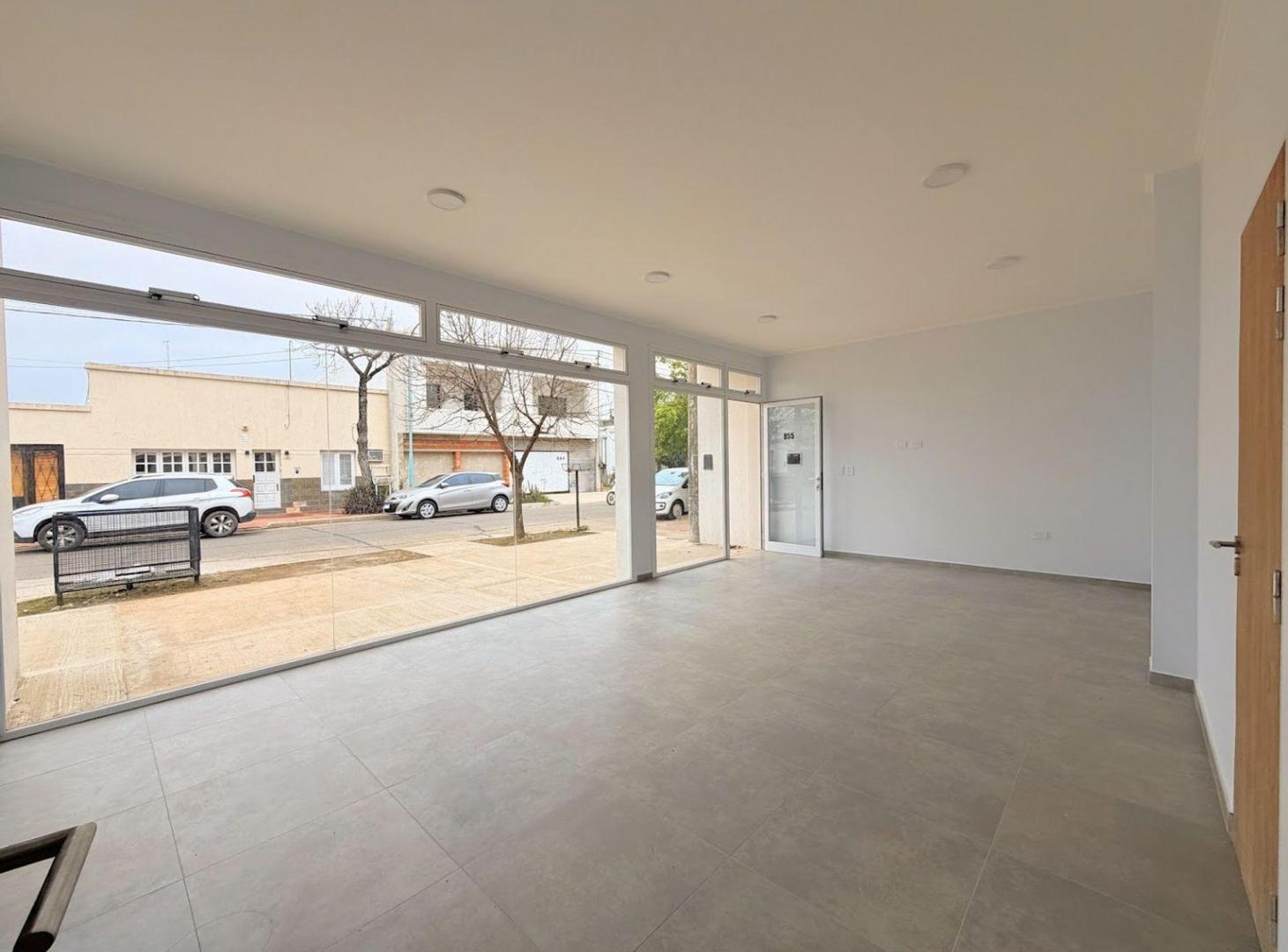 Foto de ALQUILER/LOCAL COMERCIAL/A ESTRENAR, imagen 2
