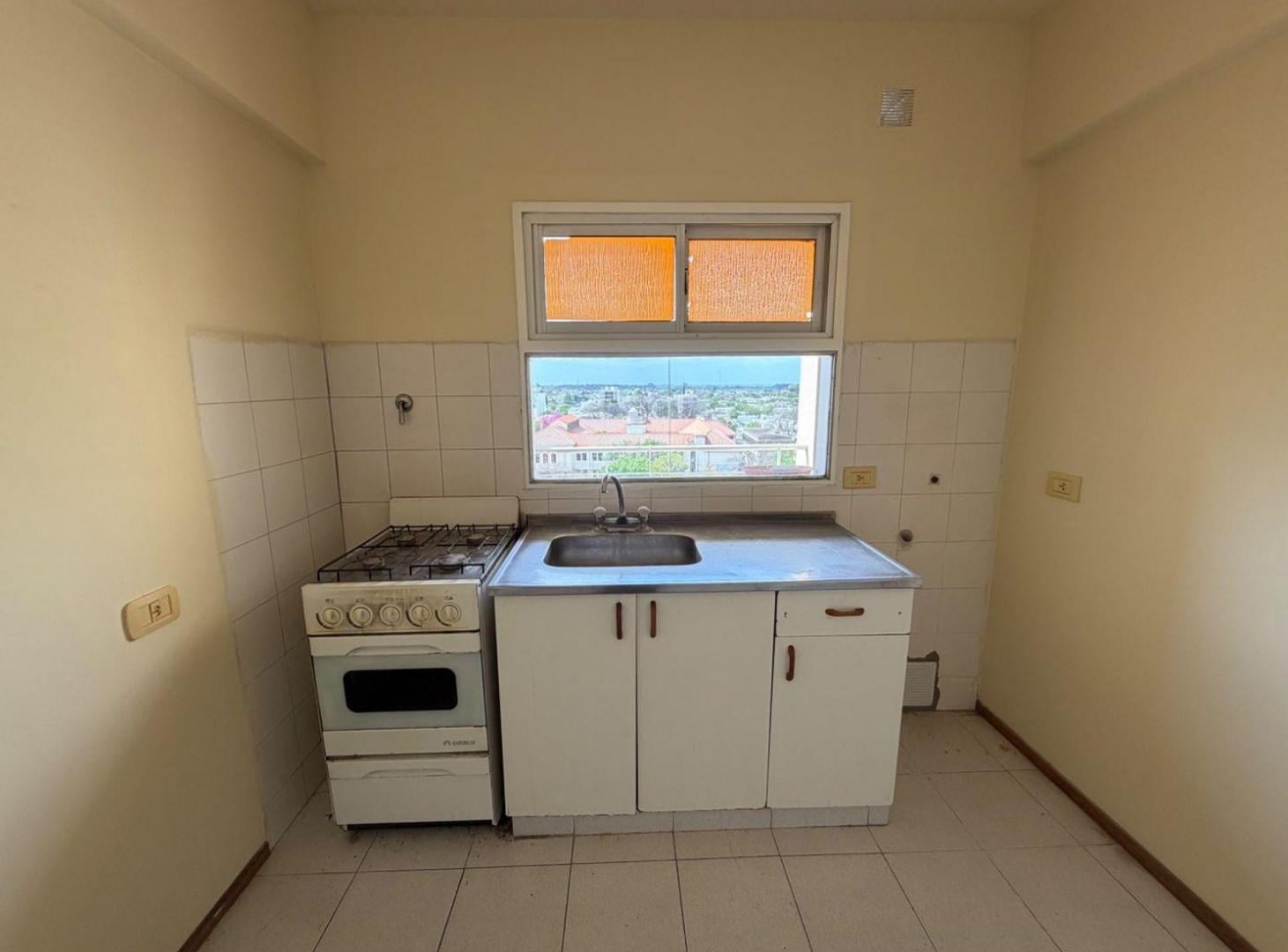 Foto de RE/MAX ALQUILA DEPTO 1 DORMI/ TODOS LOS SERVICIOS, imagen 1