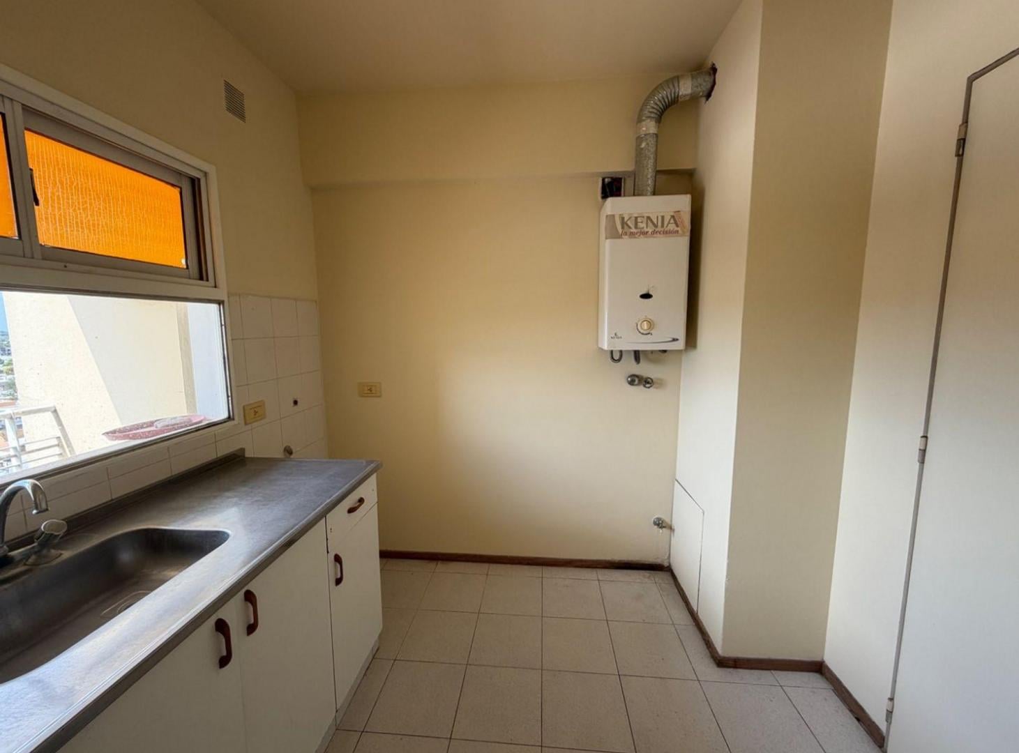 Foto de RE/MAX ALQUILA DEPTO 1 DORMI/ TODOS LOS SERVICIOS, imagen 3