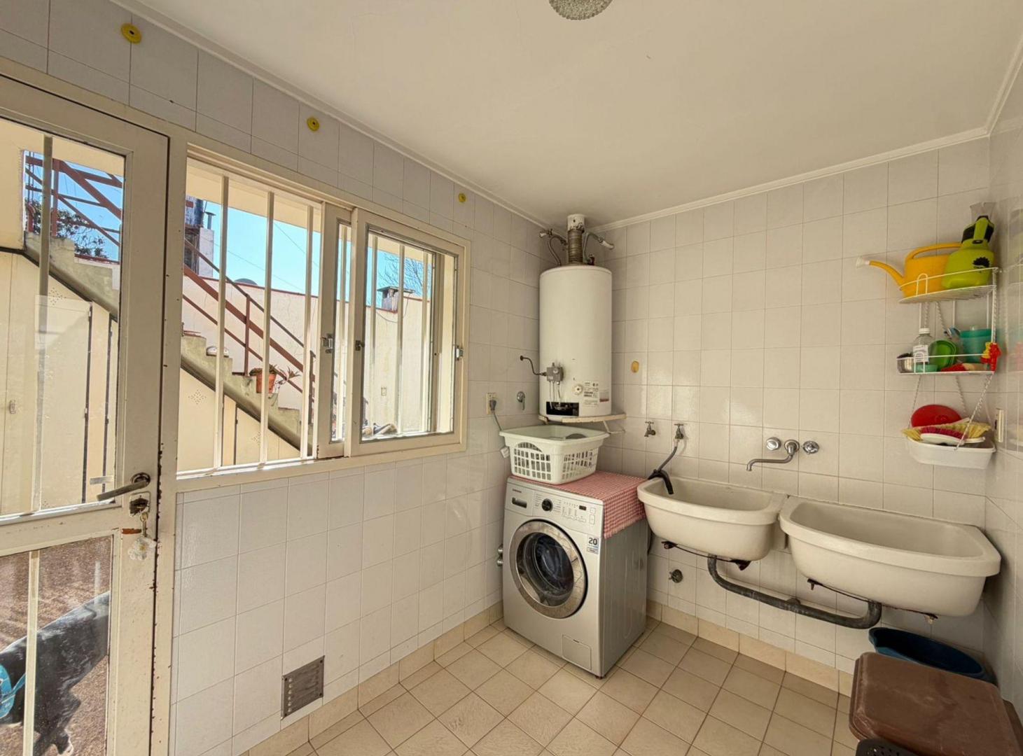 Foto de REMAX/VENDE/CASA/3 DORM/SERVICIOS/BARRIO9DEJULIO, imagen 4