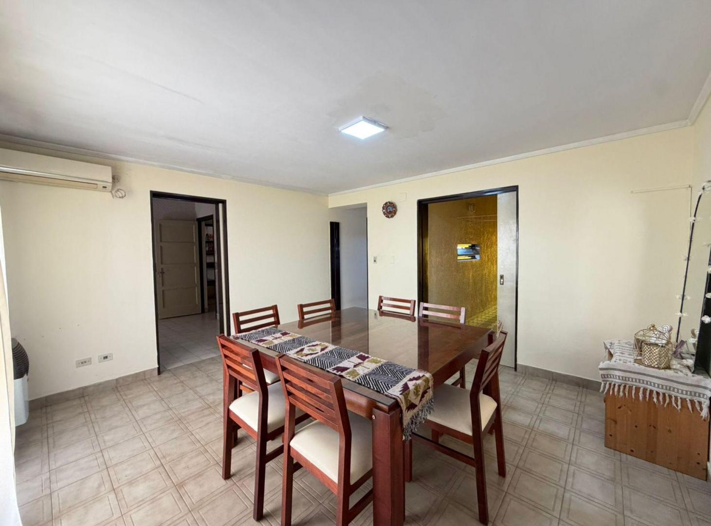 Foto de REMAX/VENDE/CASA/3 DORM/SERVICIOS/BARRIO9DEJULIO, imagen 3