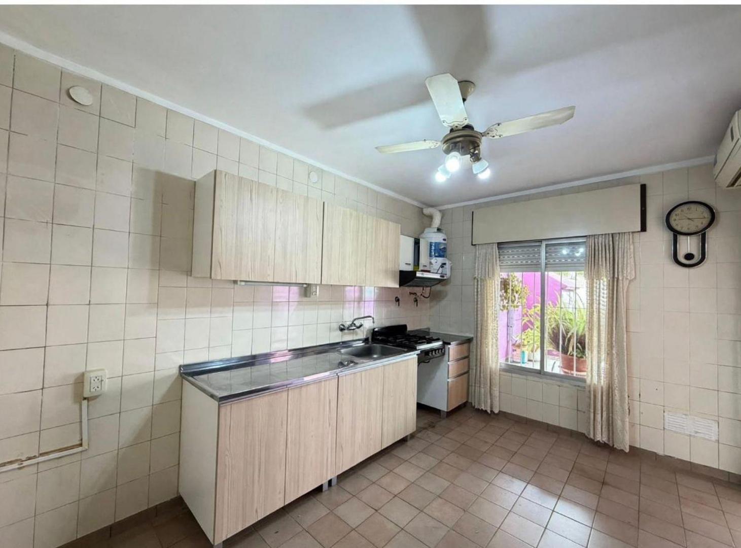 Foto de REMAX/VENDE/CASA/2DORM/APTA CREDITO/ZONA SUR, imagen 2