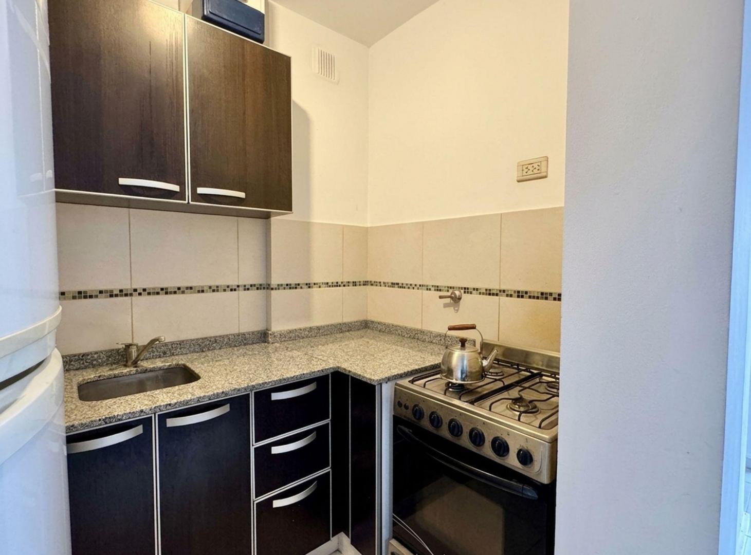 Foto de ALQUILER / MONOAMBIENTE / CENTRICO / SERVICIOS, imagen 4