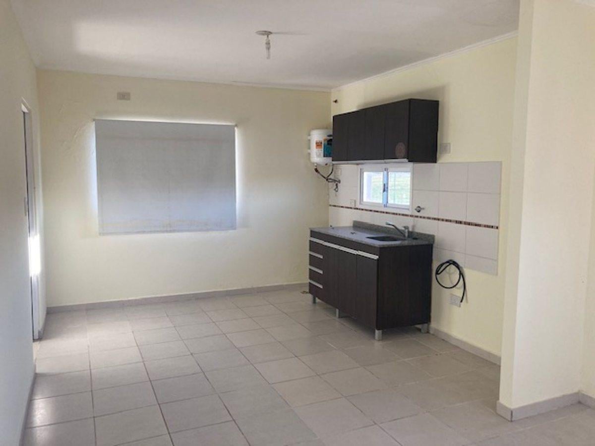 Foto de ALQUILER / DEPARTAMENTO/ 1 DORMITORIO/ COCHERA, imagen 3