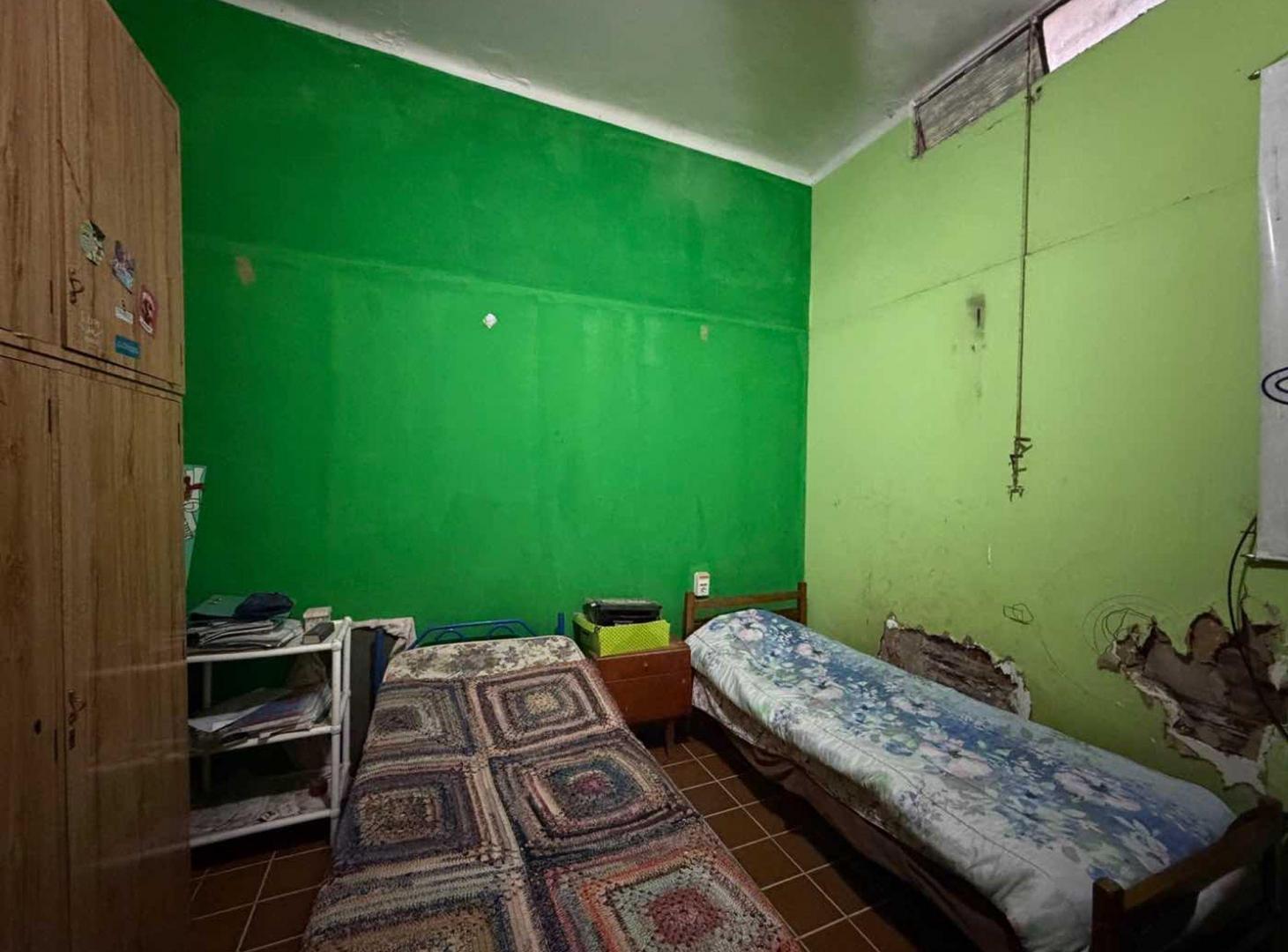 Foto de REMAX VENDE/ CASA/ AMPLIO PATIO/ SERVICIOS, imagen 3