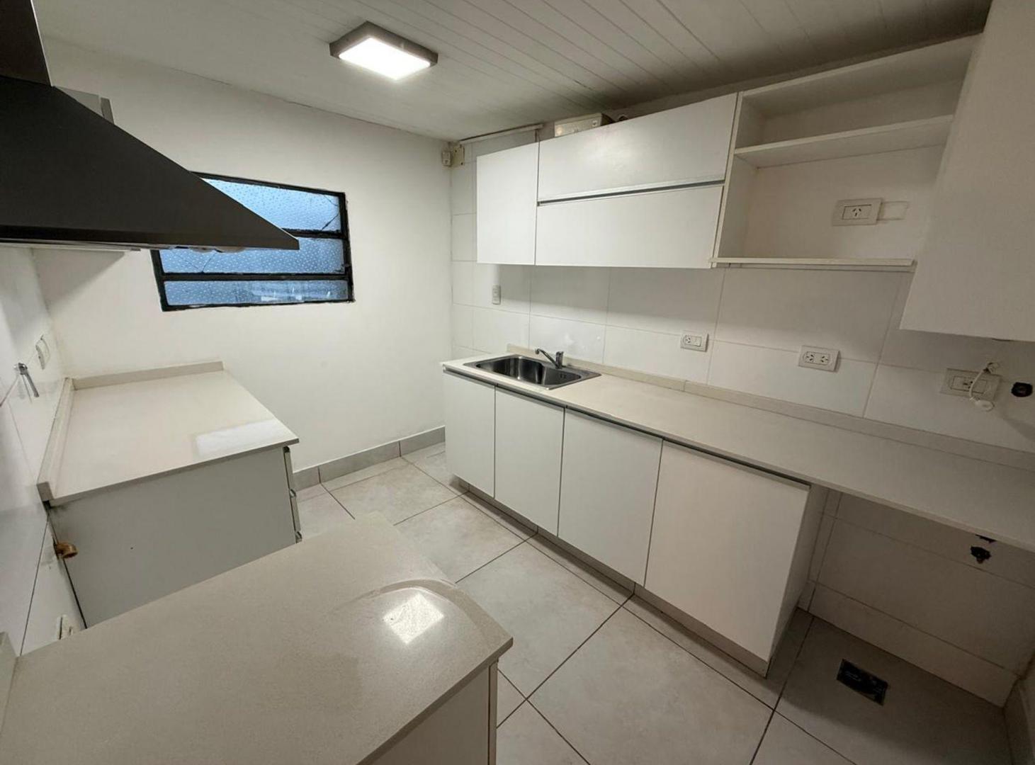 Foto de VENTA/CASA CON PILETA/BELLA ITALIA/CREDITO HIP., imagen 5