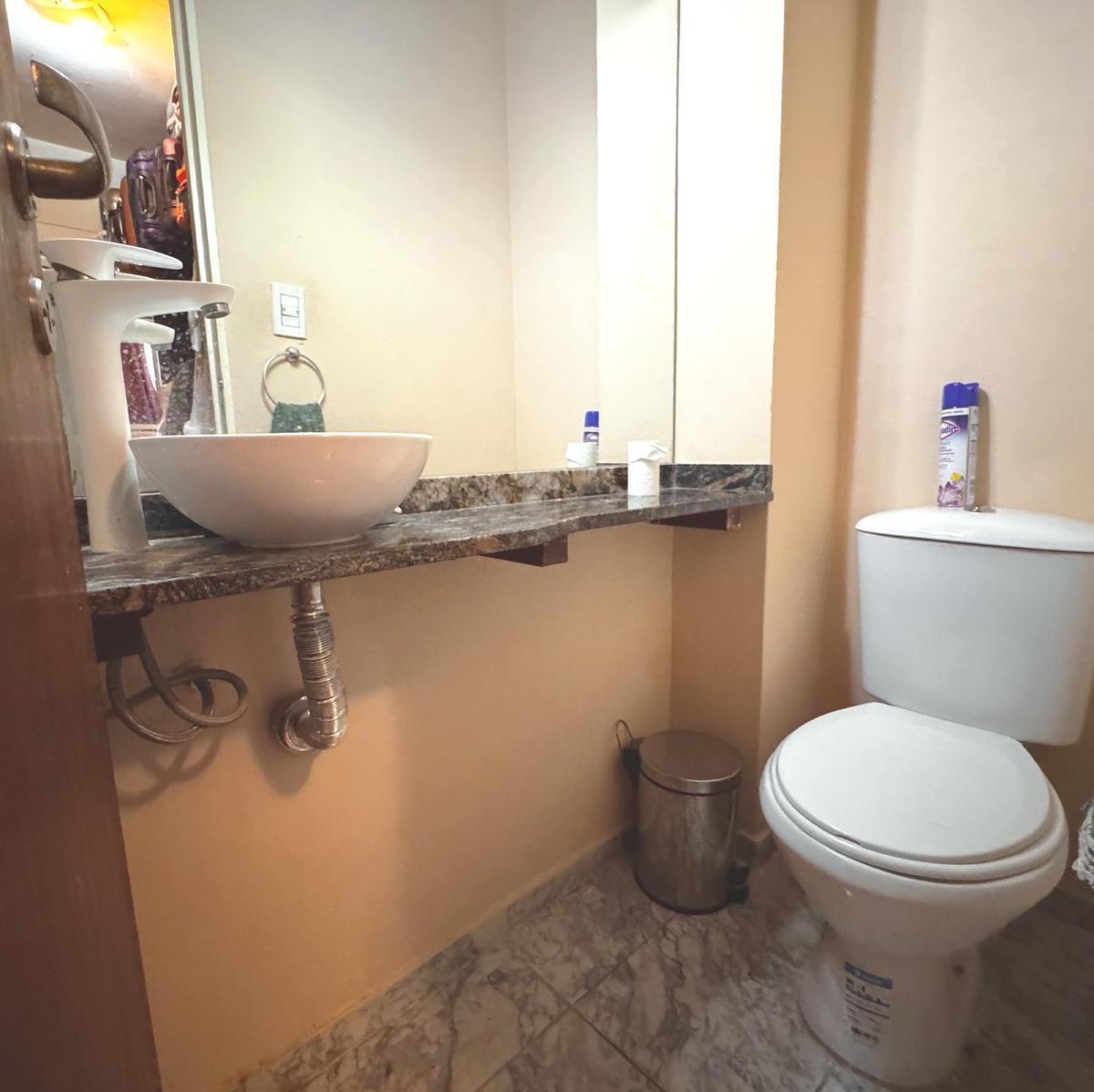 Venta - Departamento de Tres Dorm. en Rosario 4
