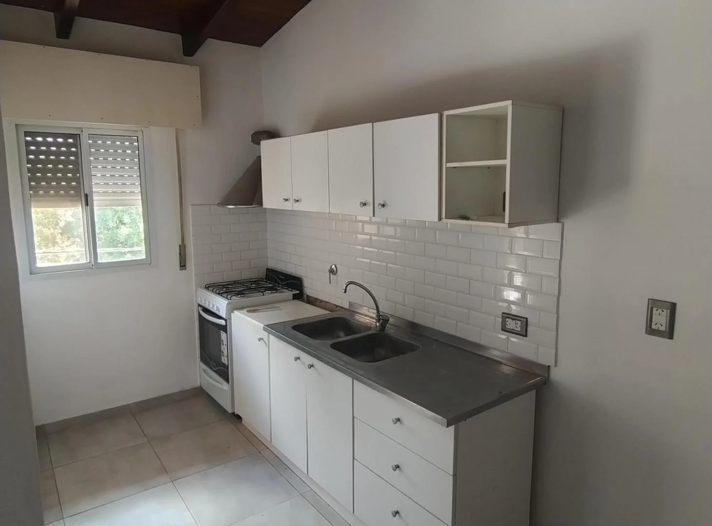Foto de ALQUILER - Departamento en Roldan, imagen 4