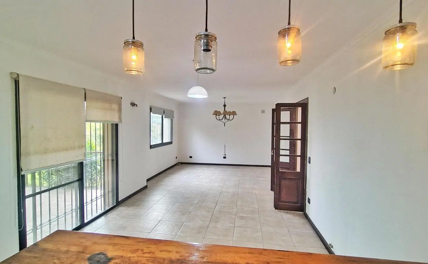 VENTA - CASA 3 DORMITORIOS ROLDAN 4