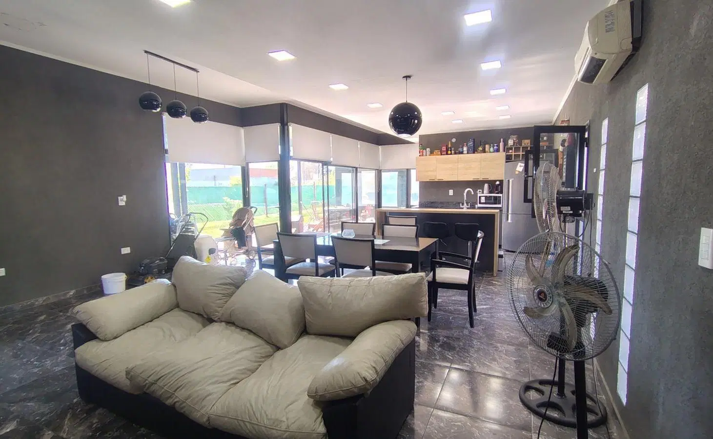 VENTA - Casa 2 dormitorios Roldan 3