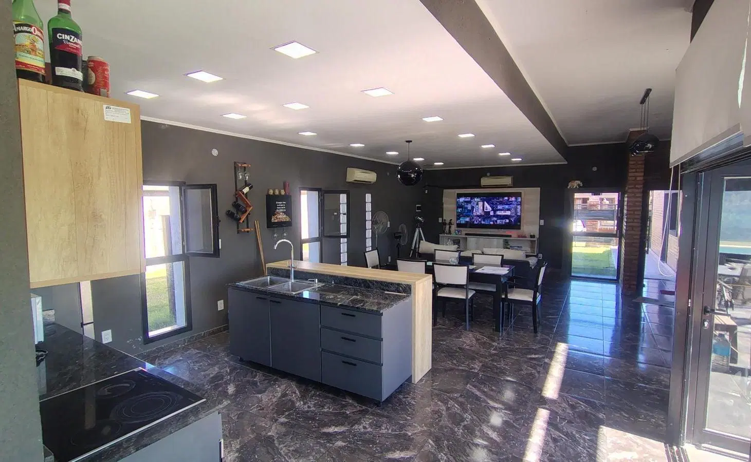 VENTA - Casa 2 dormitorios Roldan 5