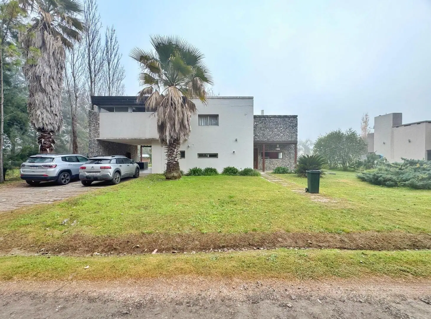 Venta - Casa 3 Dormitorios Puerto Roldan 2