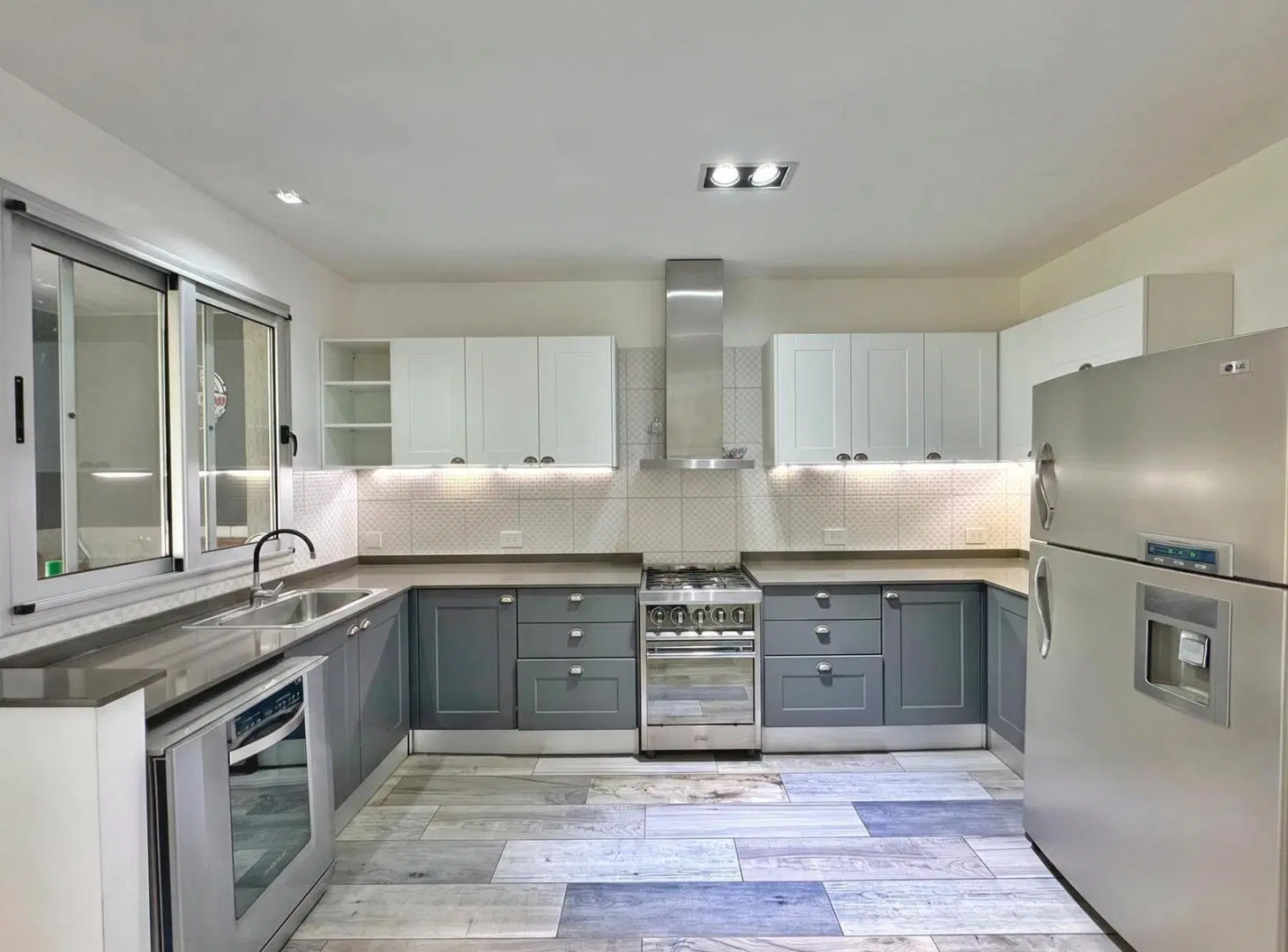 VENTA - Casa 3 Dormitorios Puerto Roldan 3