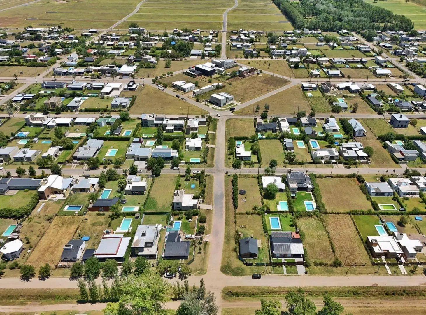 VENTA - Terreno en Roldan 4