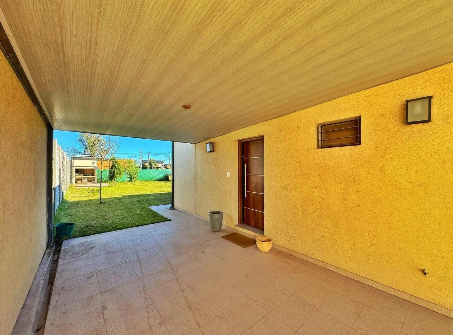 VENTA - Casa 3 dormitorios Funes 2