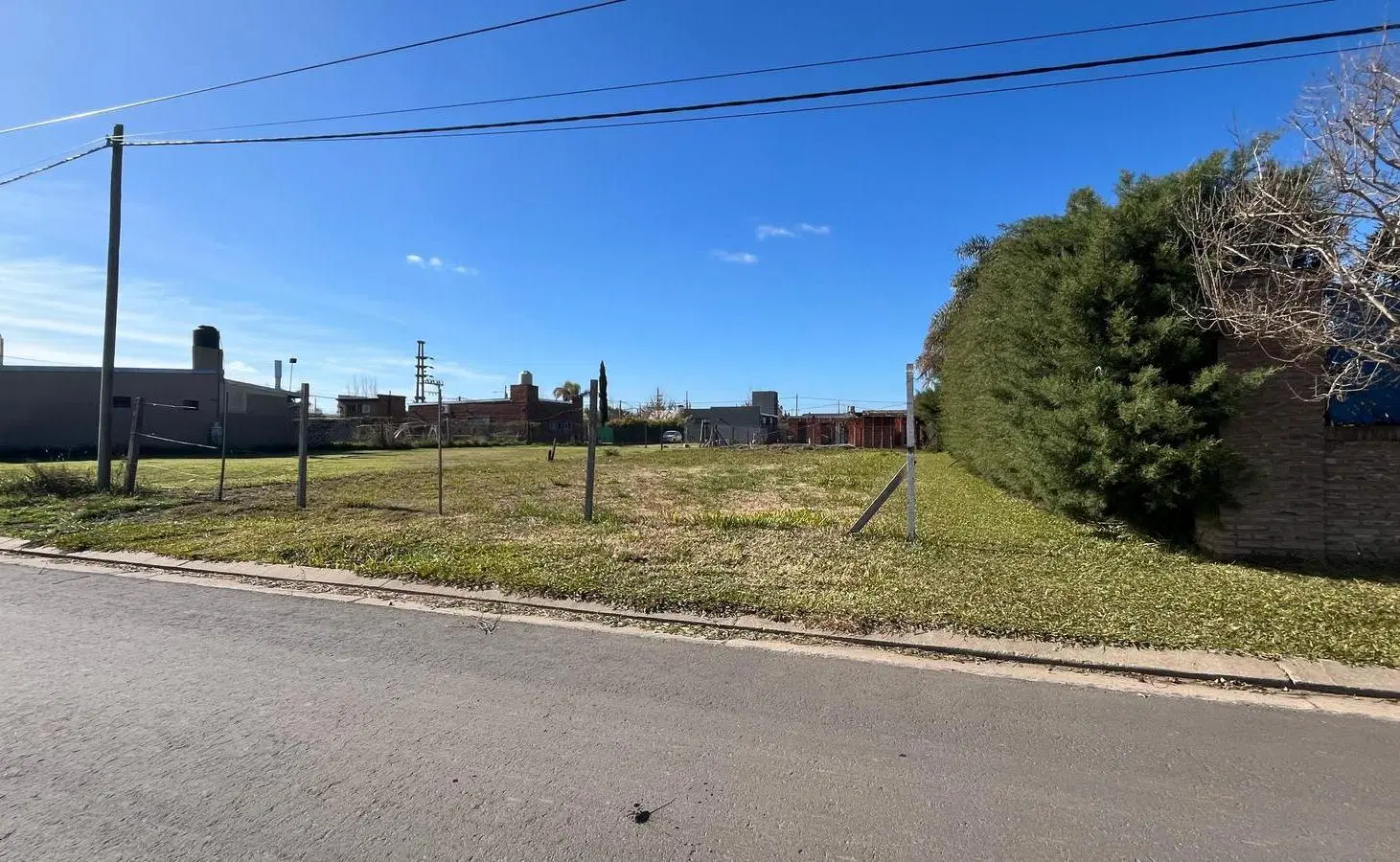 VENTA - Terreno en Roldan 4