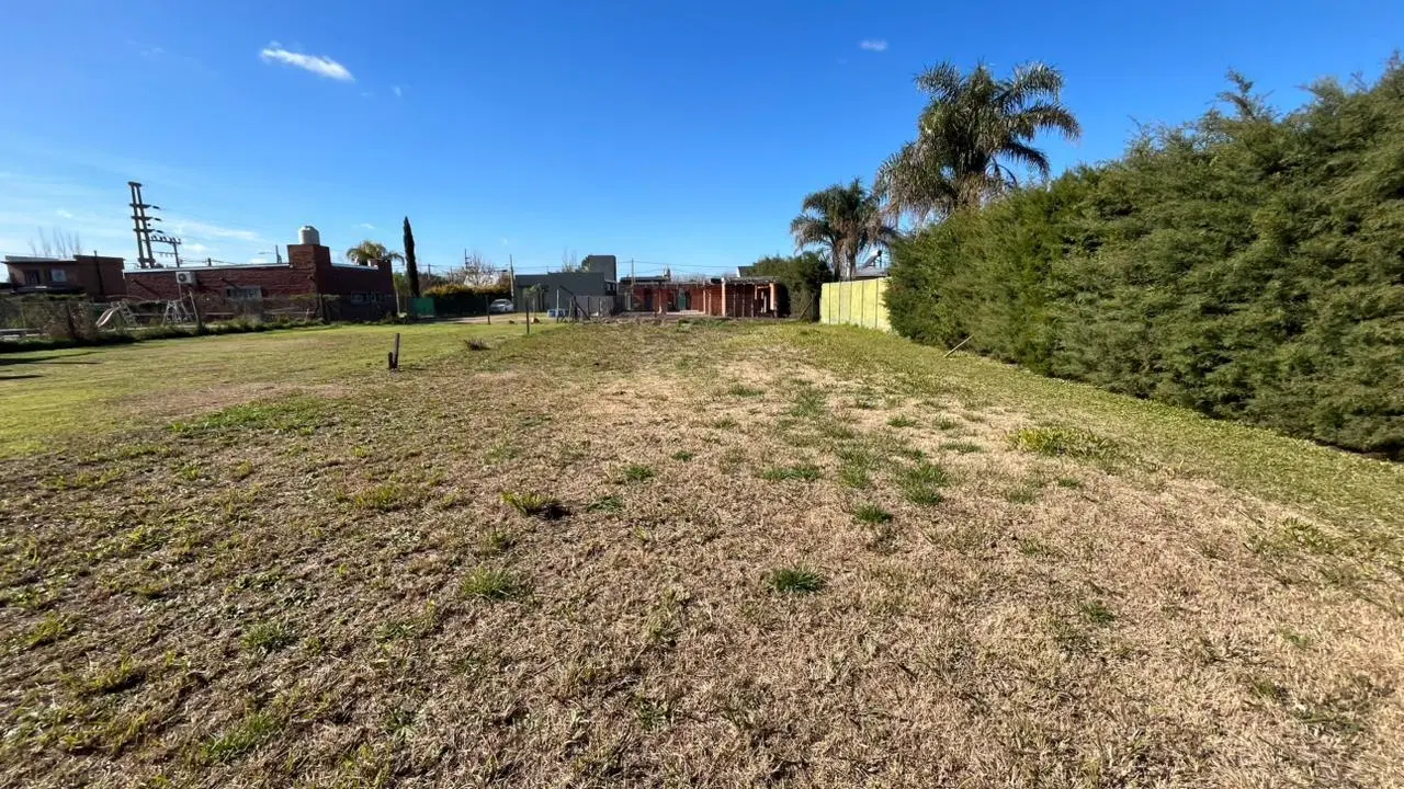 VENTA - Terreno en Roldan 7