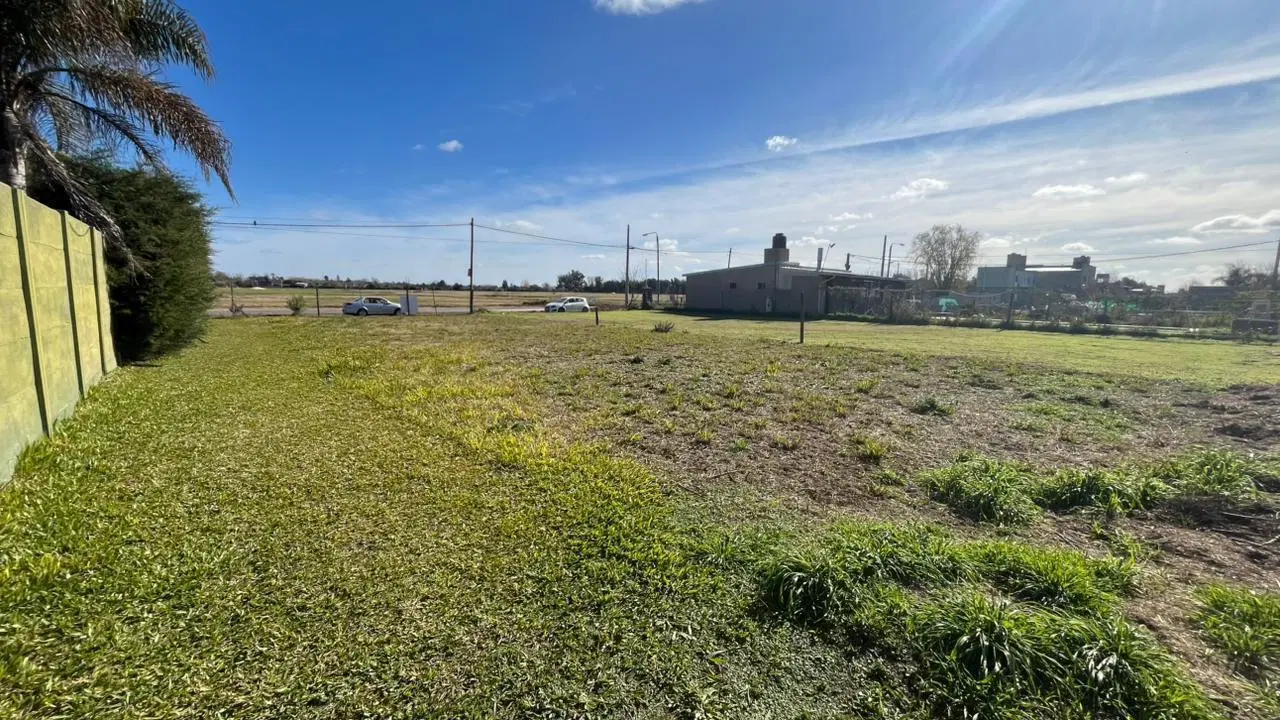 VENTA - Terreno en Roldan 5
