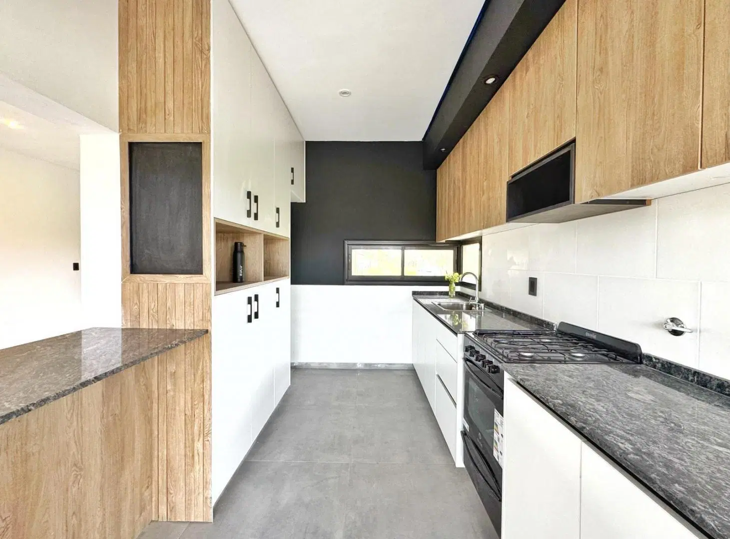 VENTA - Casa 2 dormitorios Roldan 5