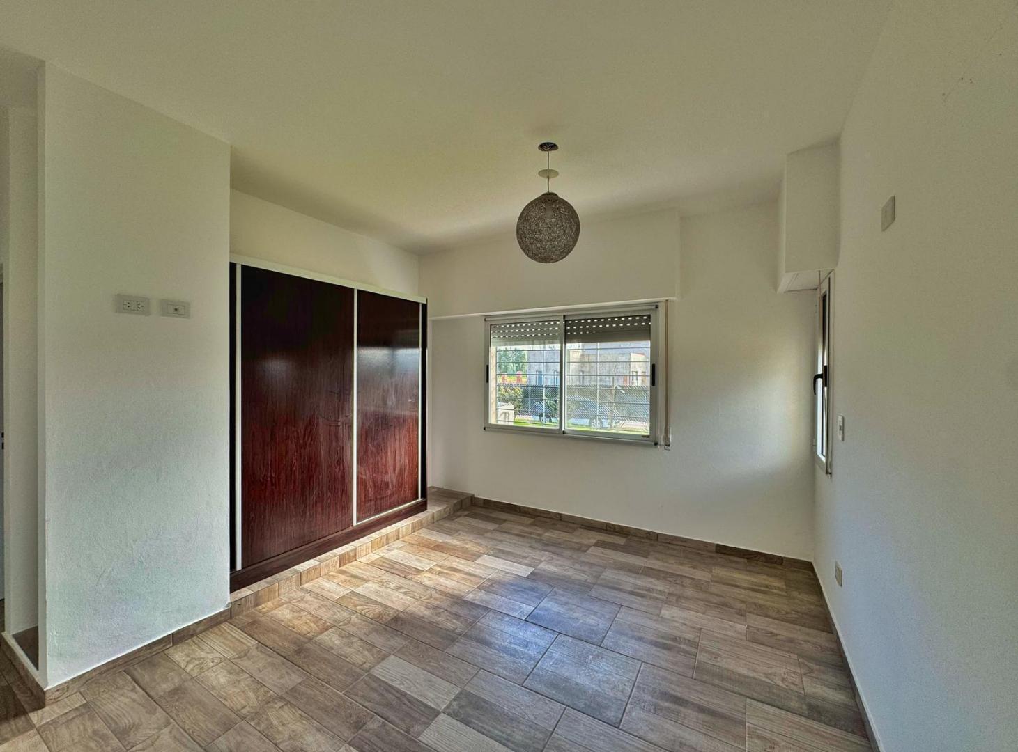 Foto de ALQUILER - Casa 2 dormitorios Roldan, imagen 5