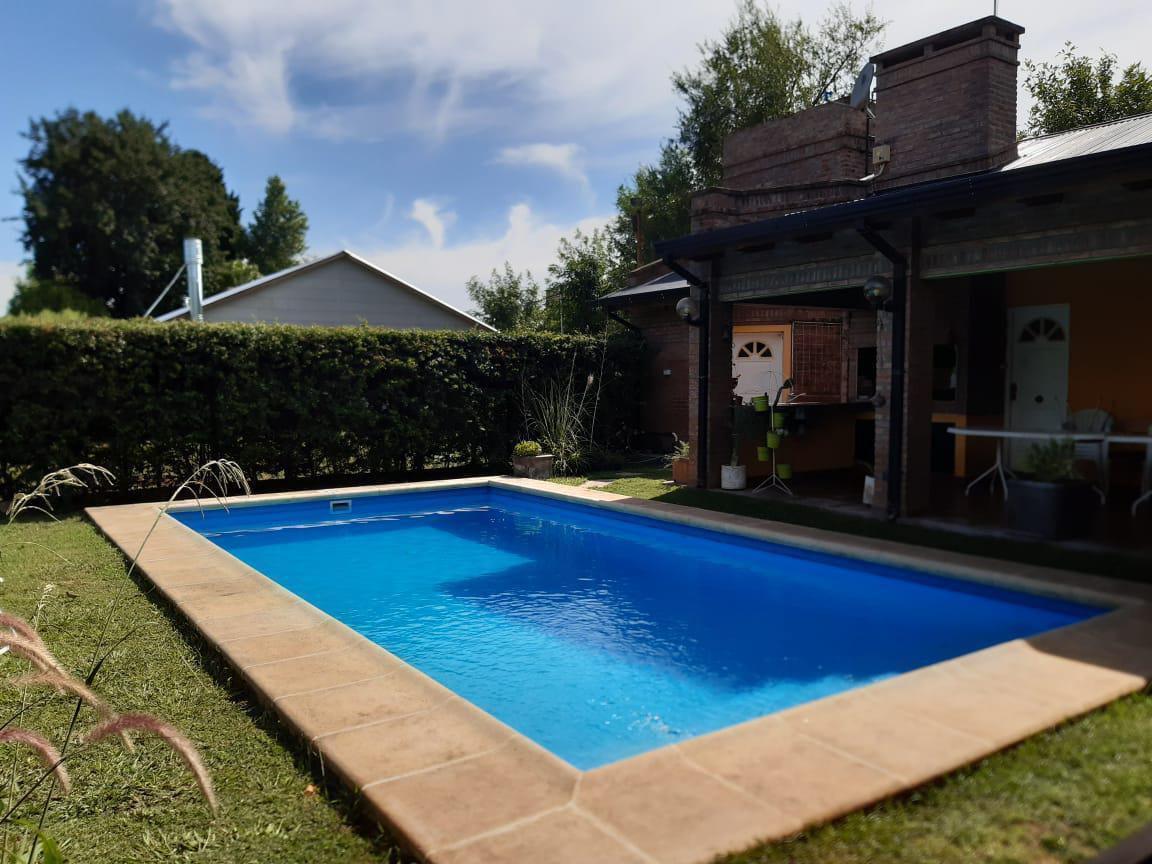 Foto de ALQUILER TEMPORARIO - Casa 4 dormitorios Roldan, imagen 1