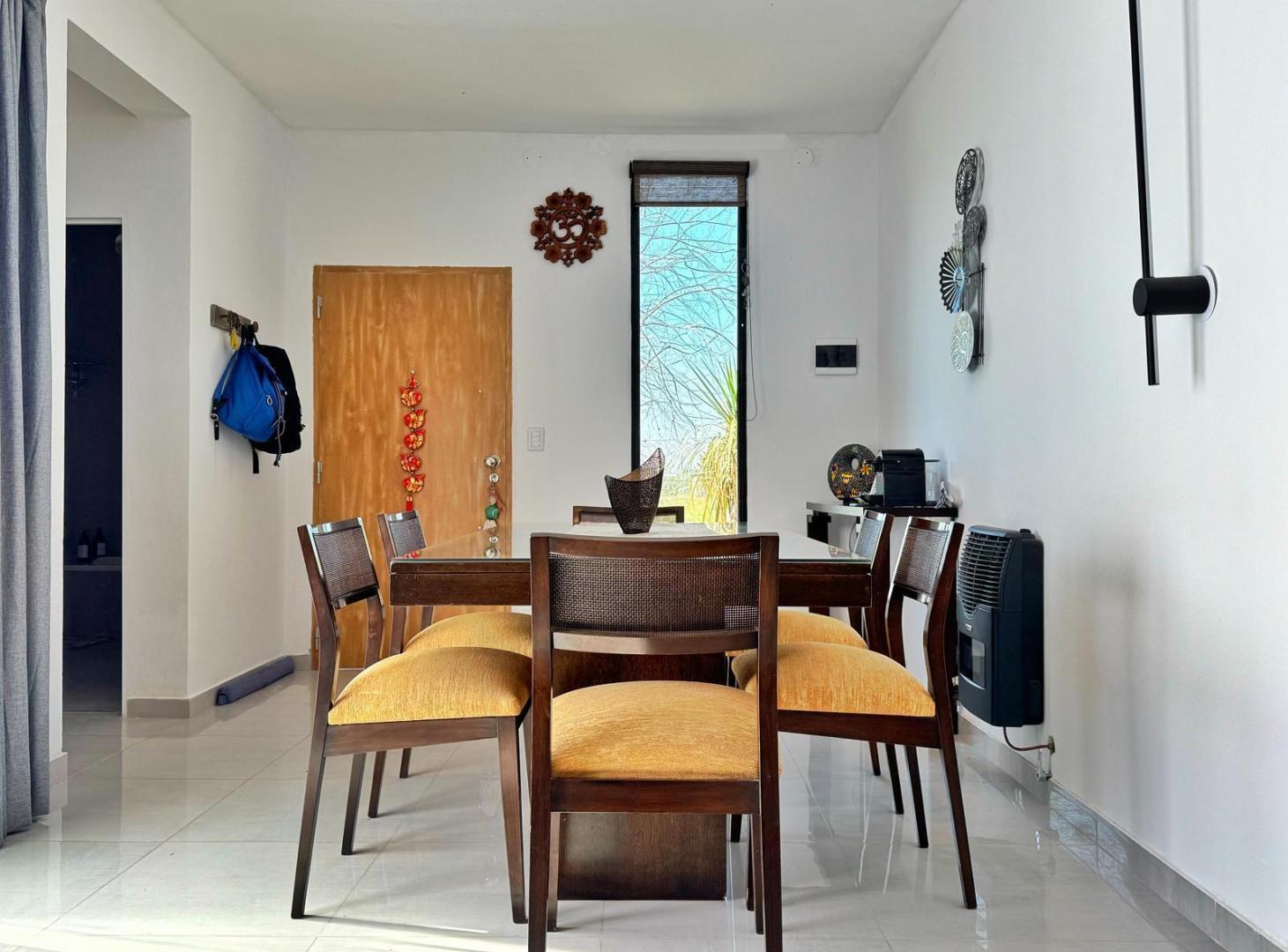 Foto de VENTA - Casa 2 dormitorios Roldan, imagen 2