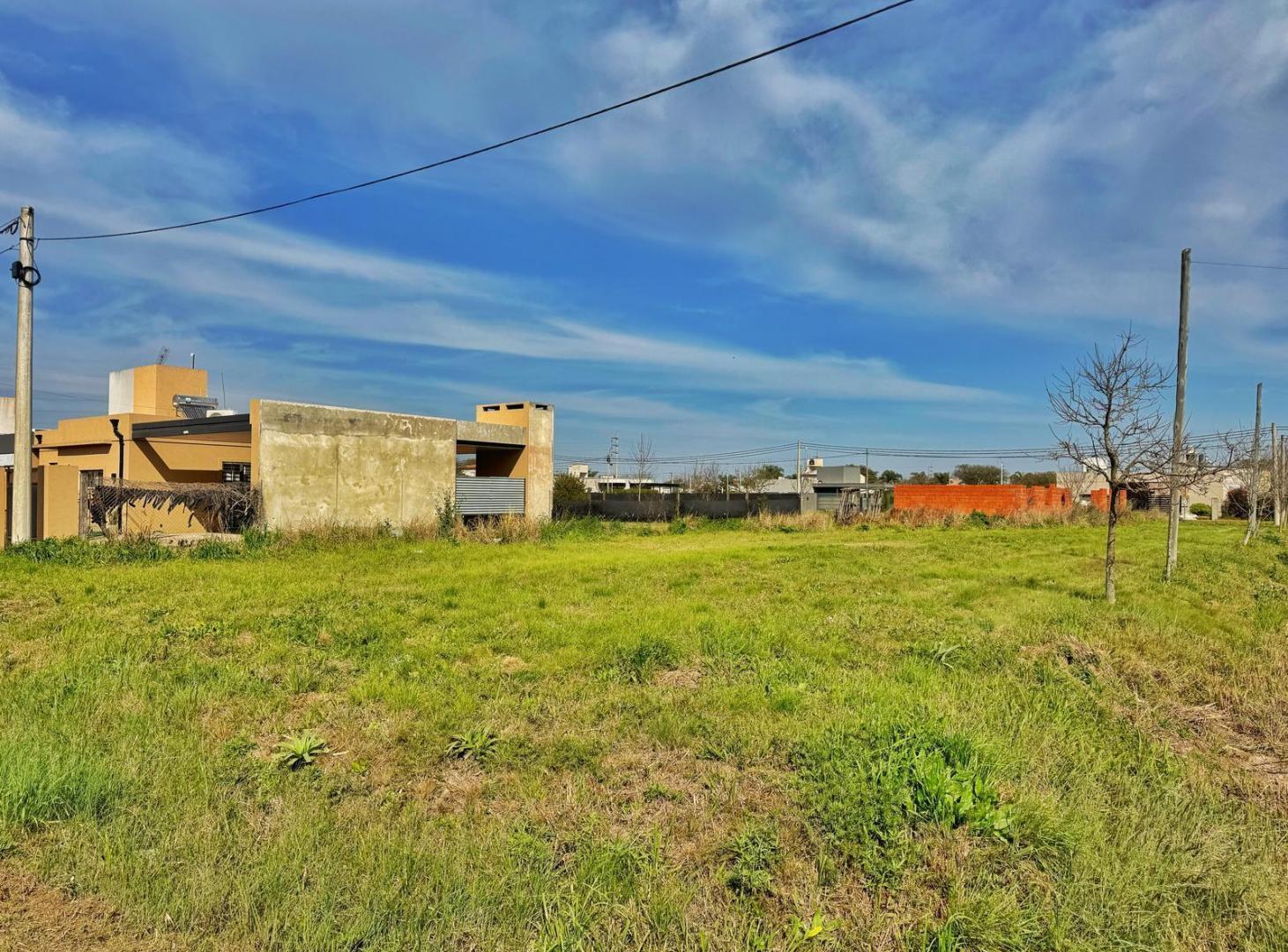 Foto de VENTA - Terreno en Funes, imagen 1