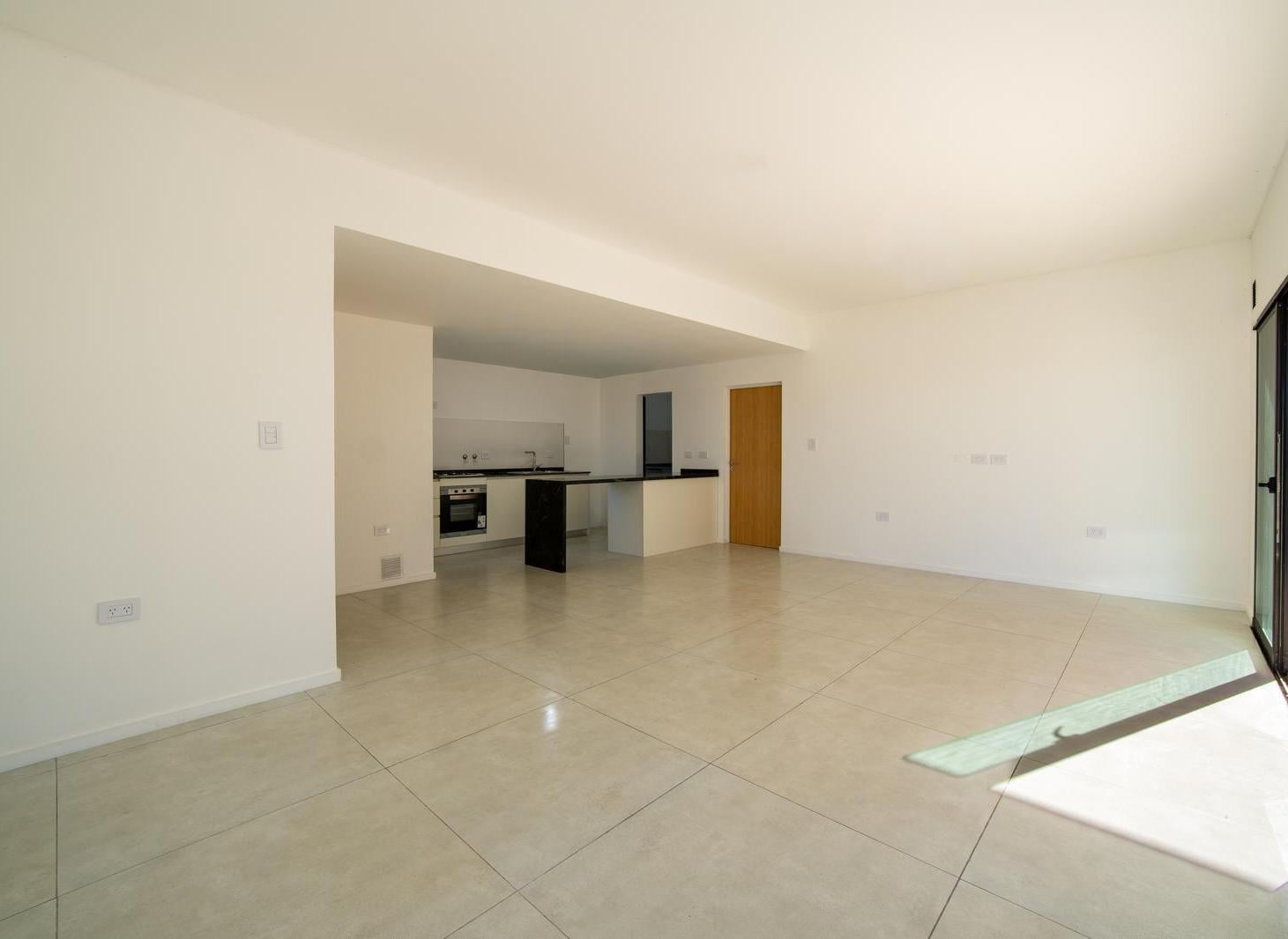 Foto de VENTA - Casa 3 Dormitorios Roldan, imagen 1