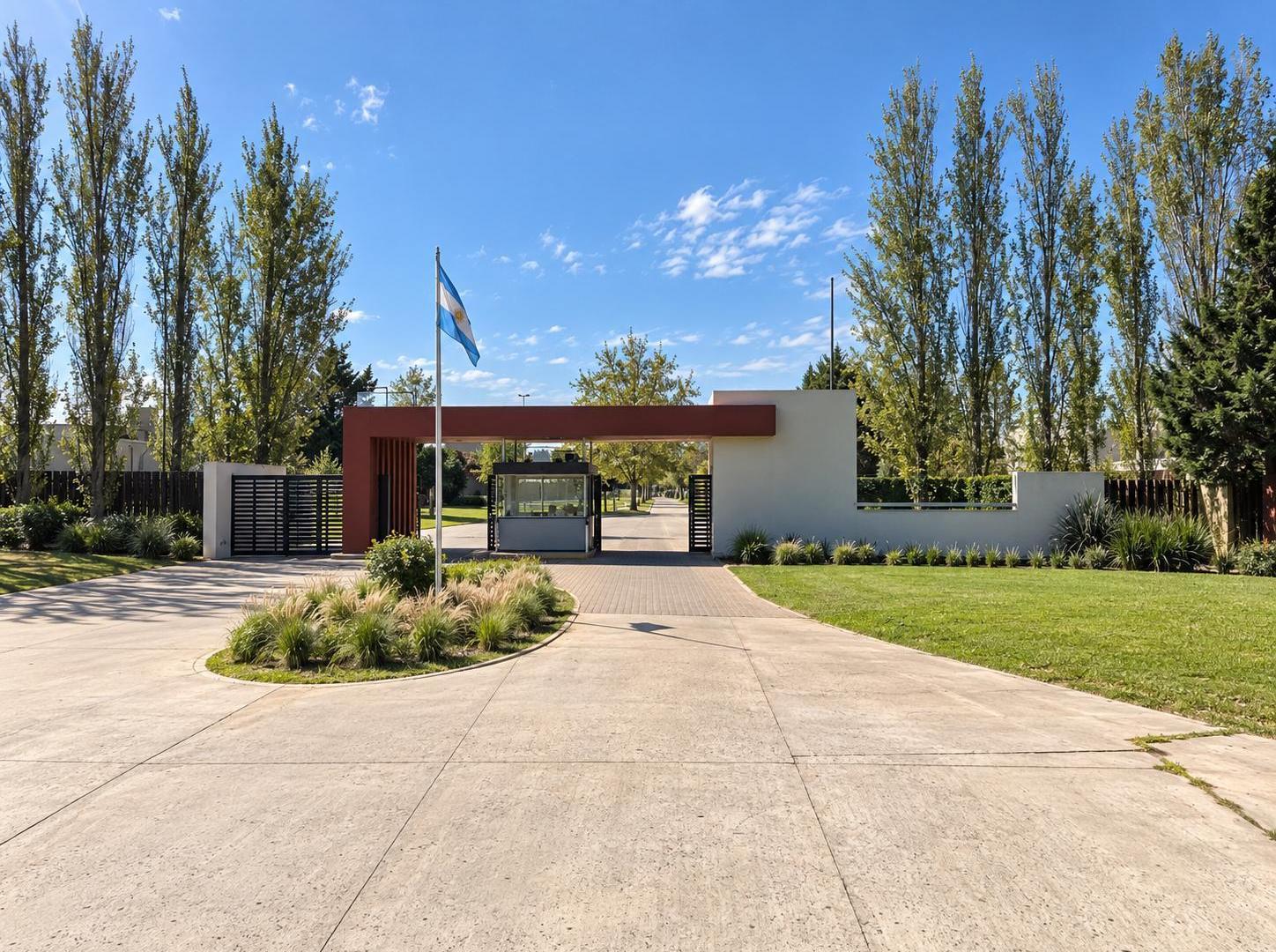 Foto de VENTA - Terreno en Funes, imagen 2