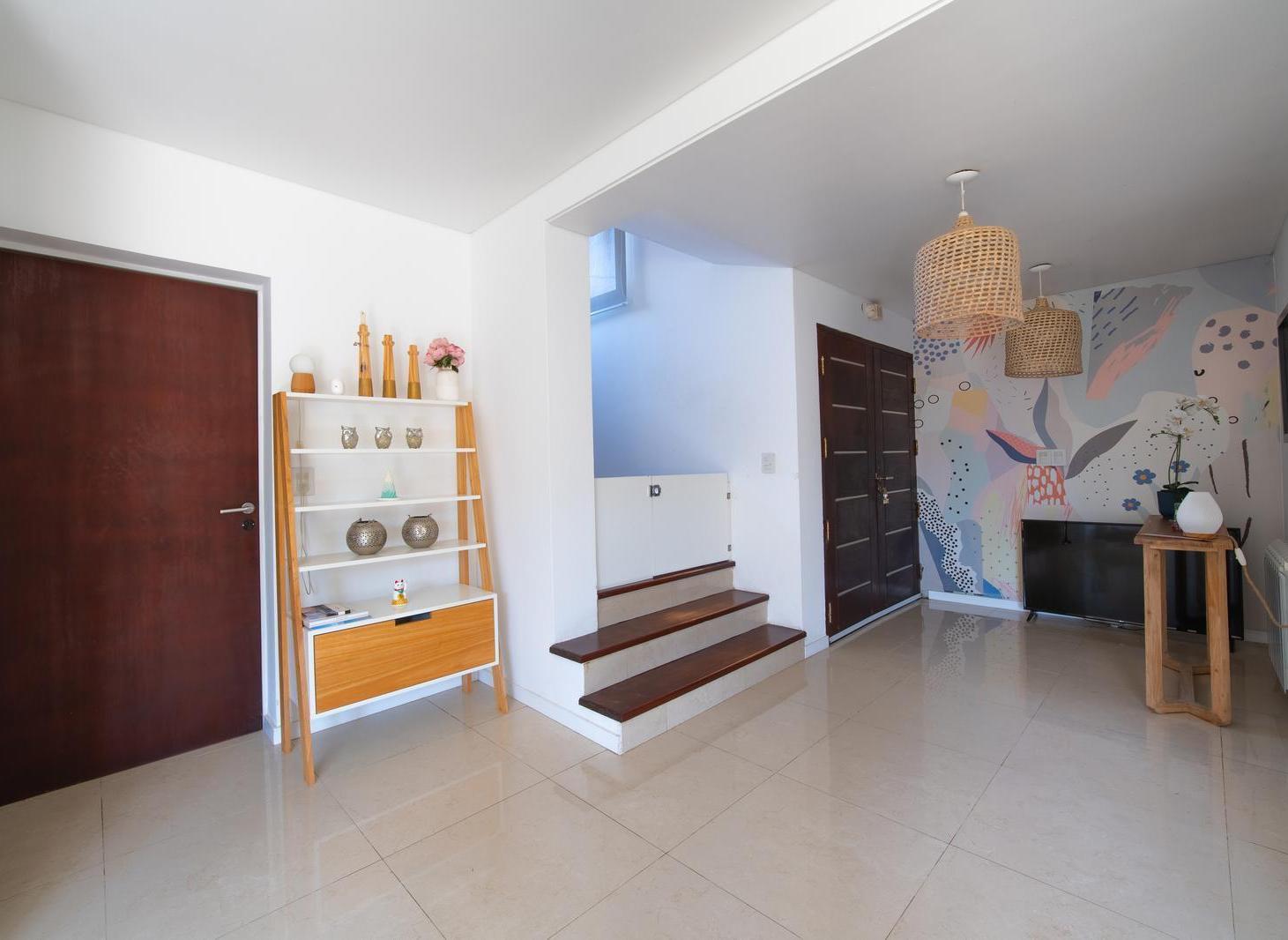 Foto de VENTA - Casa 4 dormitorios Roldan, imagen 5