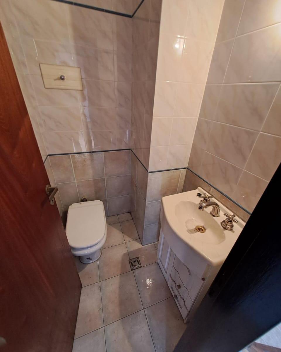 Foto de TRIPLEX 4 AMB 3 BAÑOS GARAJE - PATIO - TERRAZAS - 3 BAÑOS, imagen 5