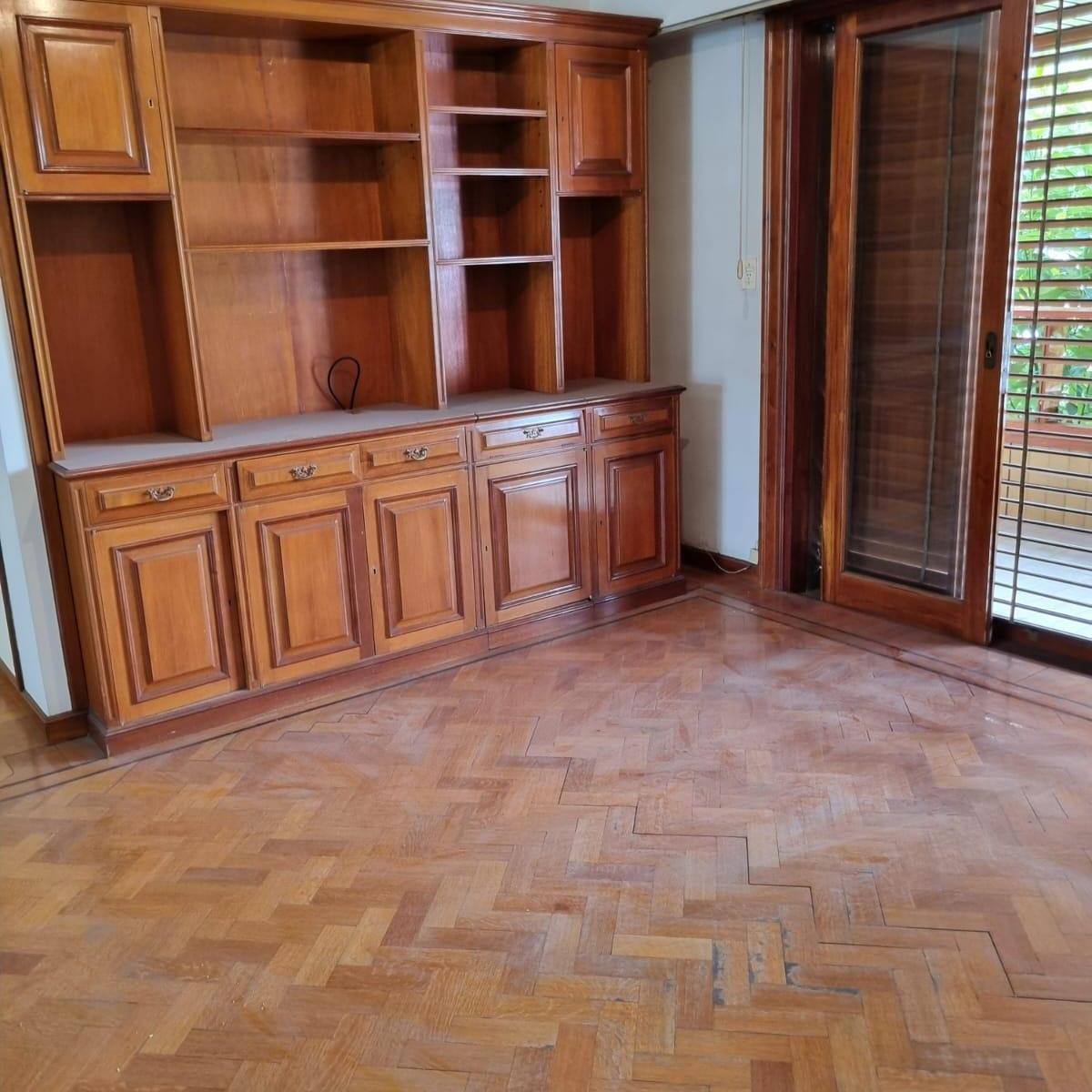 Chalet de Estilo 5 Amb - Fondo Libre - Garaje 3 Coches - Escritorio - 2